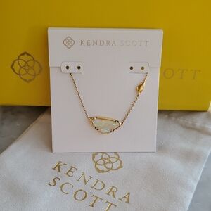 Kendra Scott Vintage Gold Margot Necklace
